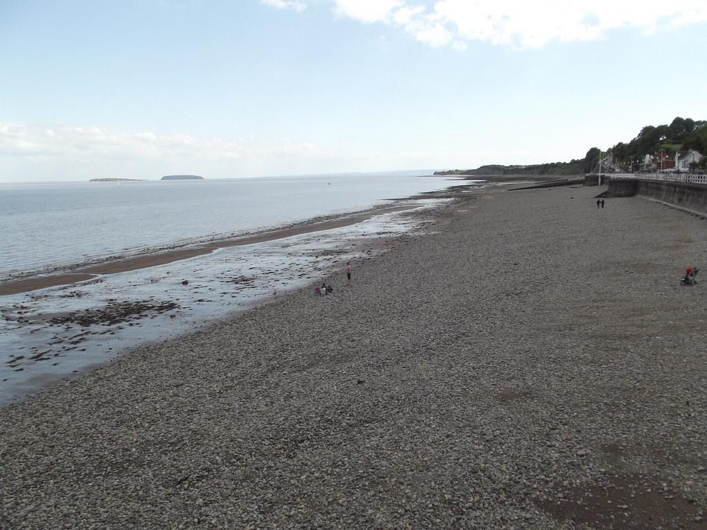 Sandee - Penarth Beach