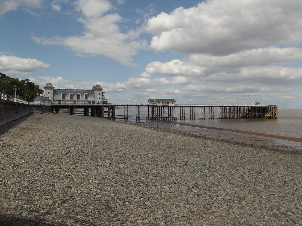 Sandee - Penarth Beach