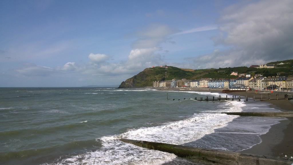 Sandee - Aberystwyth North Beach