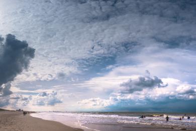 Sandee Kijkduin Beach