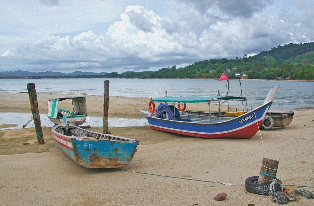 Sandee Pasir Tengkorak Beach Photo