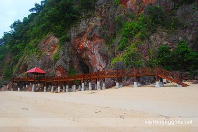 Sandee Pantai Bukit Keluang