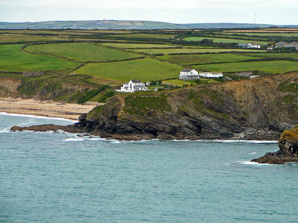 Sandee - Gunwalloe Beach