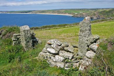 Sandee - Gunwalloe Beach