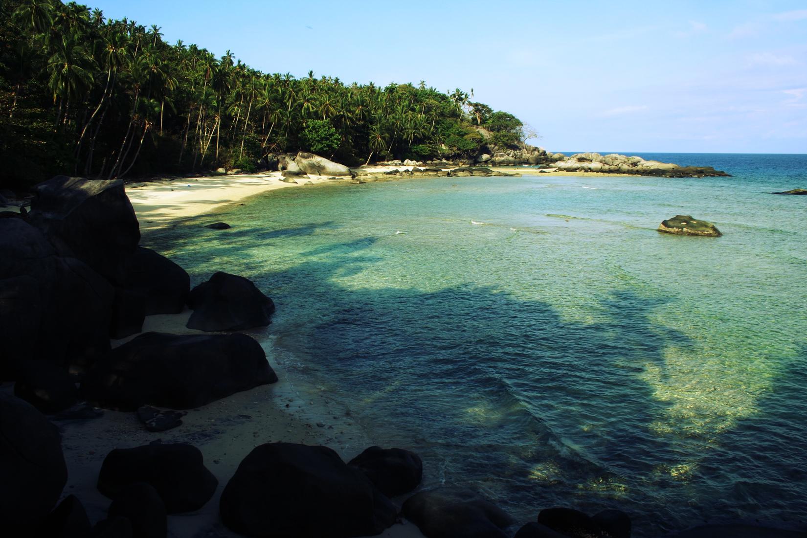 Sandee - Pemanggil Island