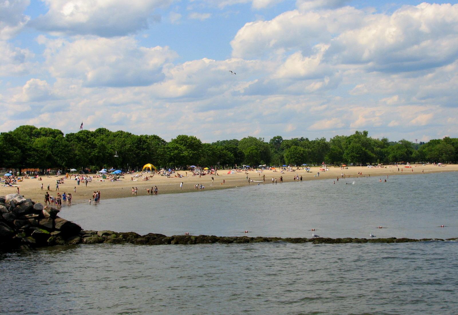 Sandee - Calf Pasture Beach