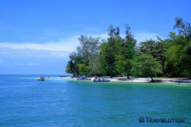 Sandee Dayang Island