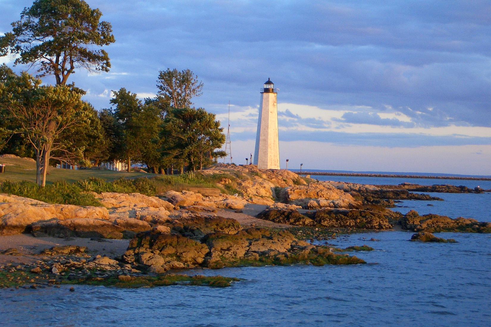 Sandee - Lighthouse Point Beach