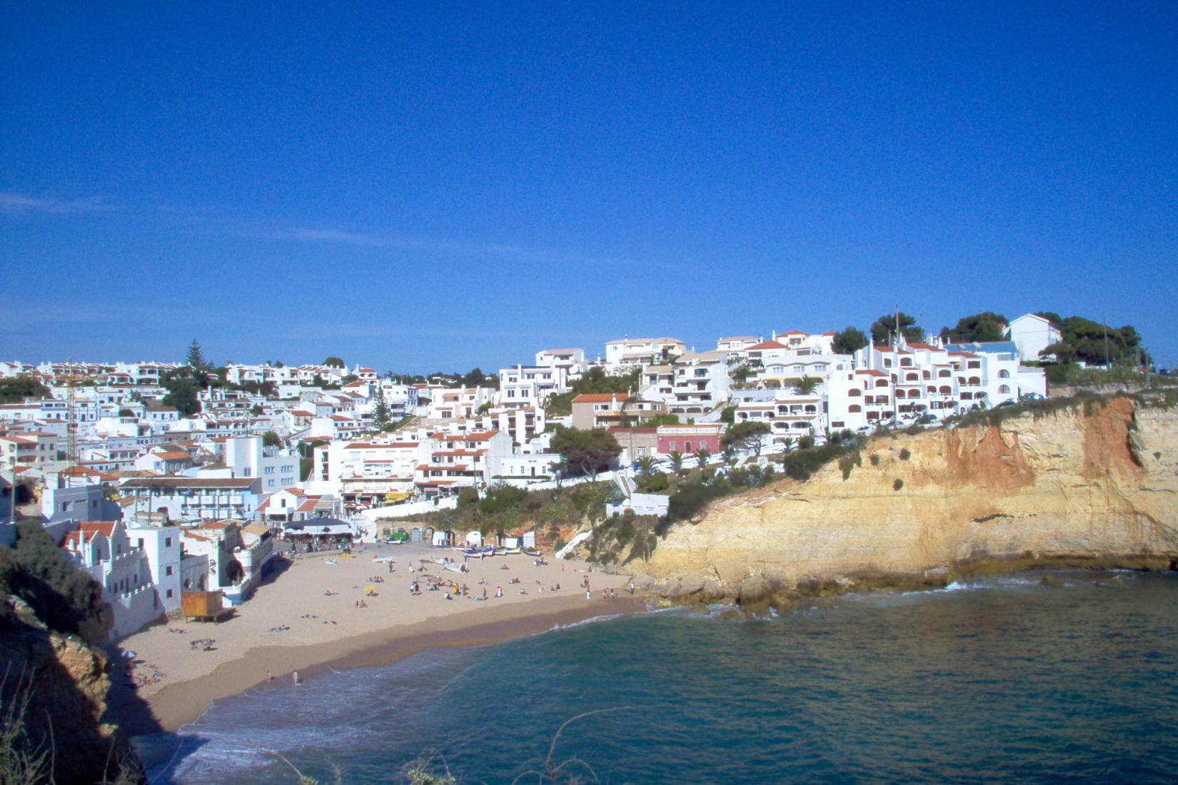 Sandee - Praia De Carvoeiro