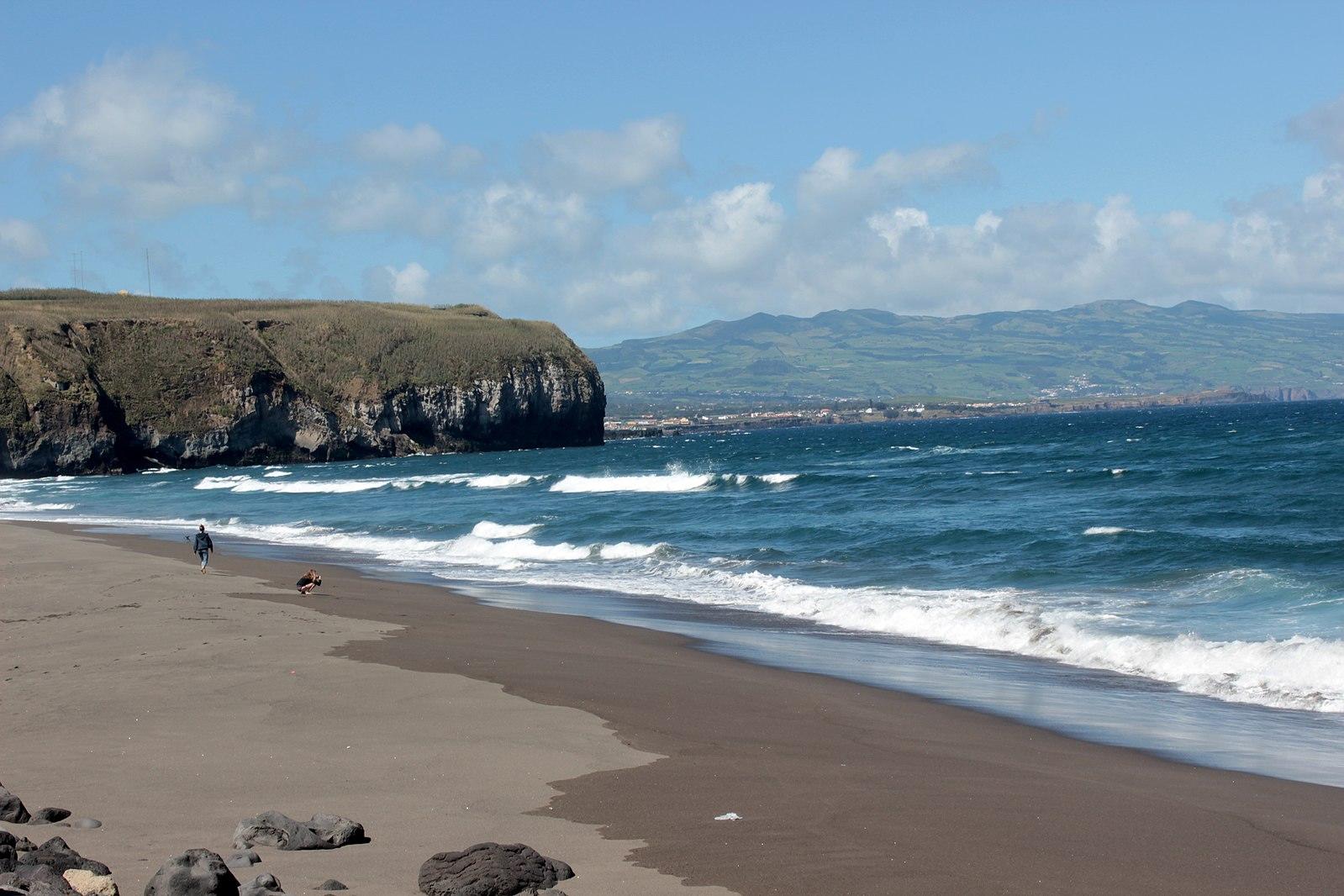 Sandee - Praia Do Areal De Santa Barbara