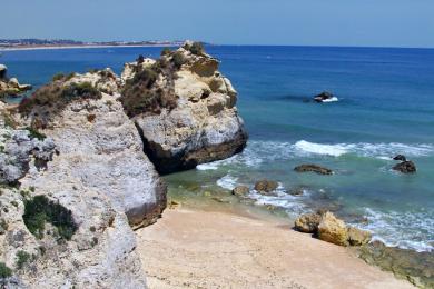 Sandee - Praia Dos Beijinhos