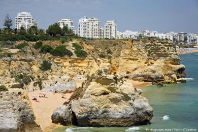 Sandee - Praia Dos Beijinhos