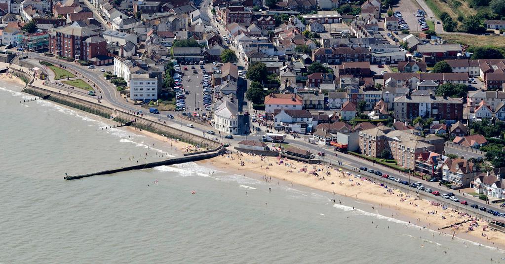 Sandee - Walton-On-The-Naze Beach