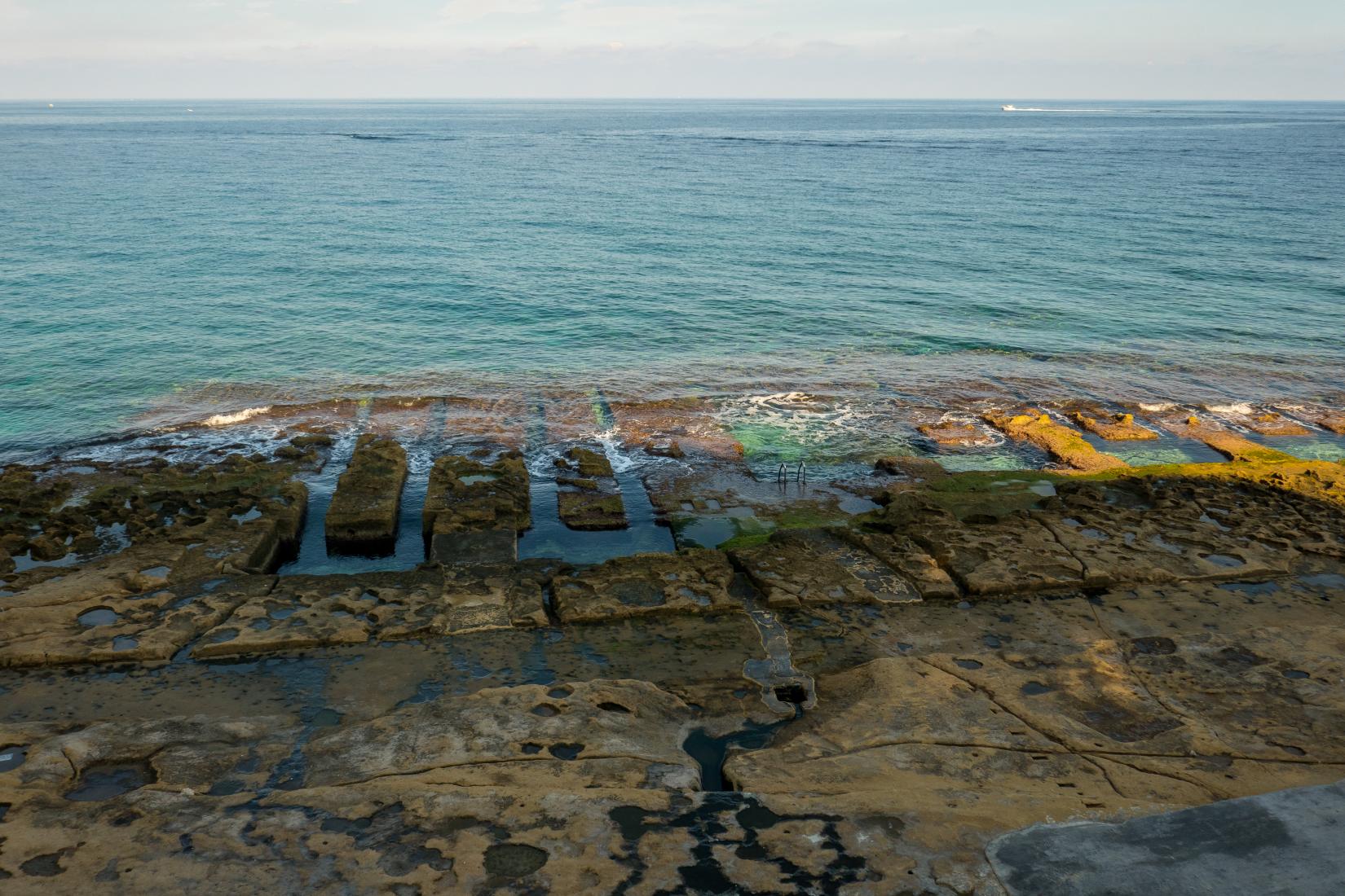 Sandee - Fond Ghadir Beach