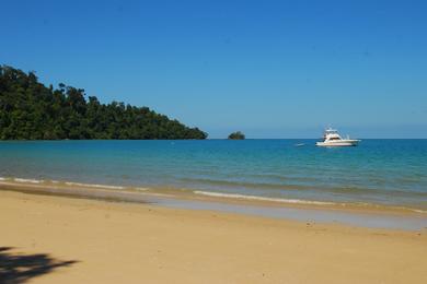 Sandee Datai Bay