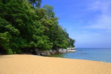 Sandee Panuba Beach