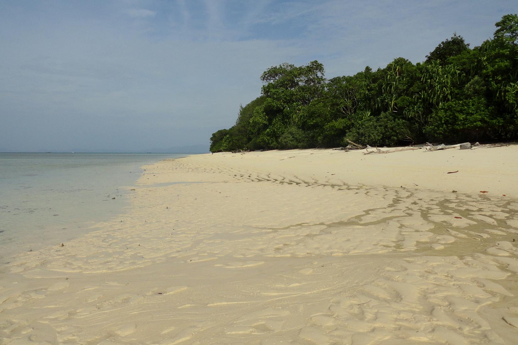 Sandee - Mantanani Island Beach