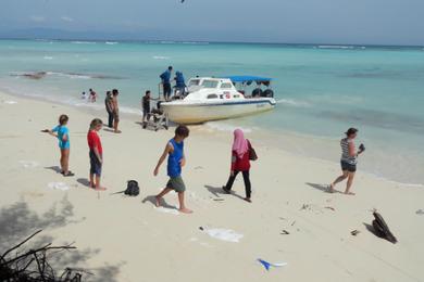 Sandee - Mantanani Island Beach