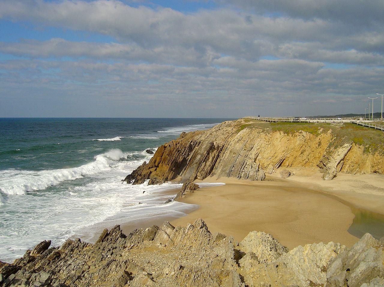 Sandee - HomePage / Marinha Grande