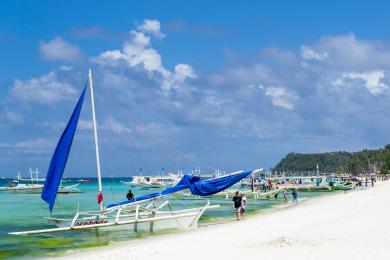Sandee White Beach