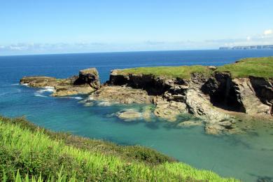 Sandee Port Gaverne Beach Photo