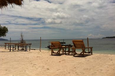 Sandee Gili Meno Island
