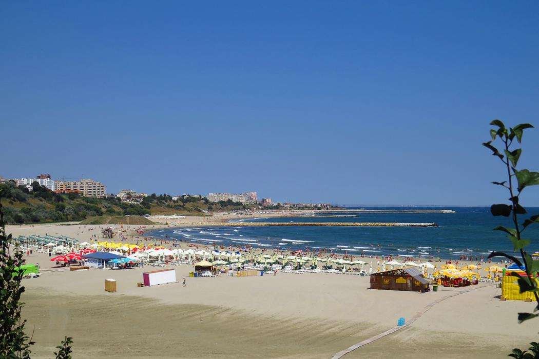 Sandee Modern Beach