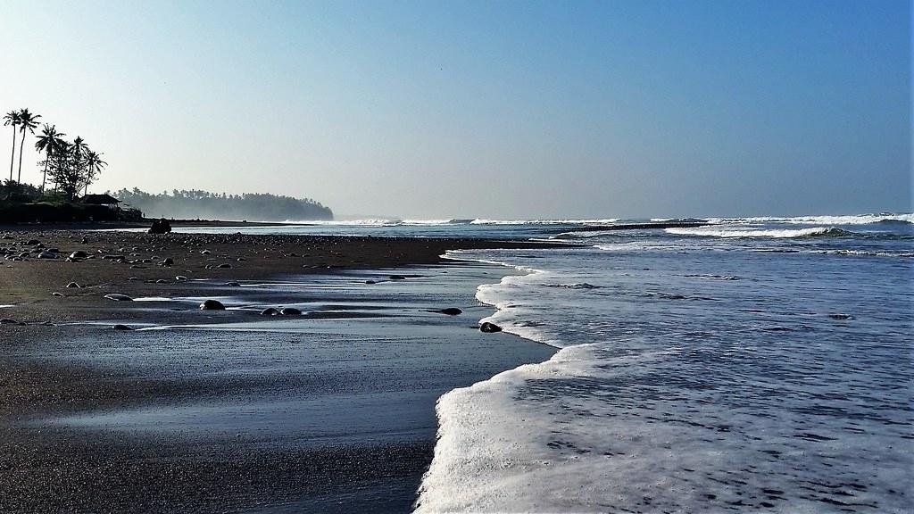 Sandee - Balian Beach