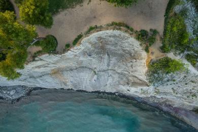 Sandee - Bluffer's Sand Beach