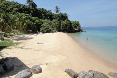 Sandee Mira Beach