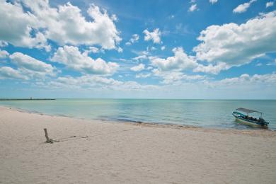Sandee Celeste Beach