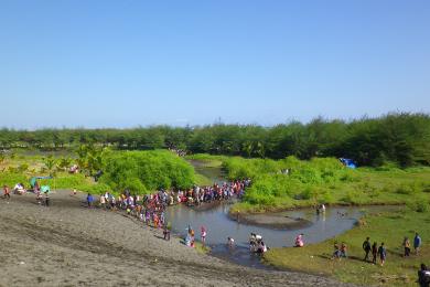 Sandee Rowor Teluk Wondama Beach