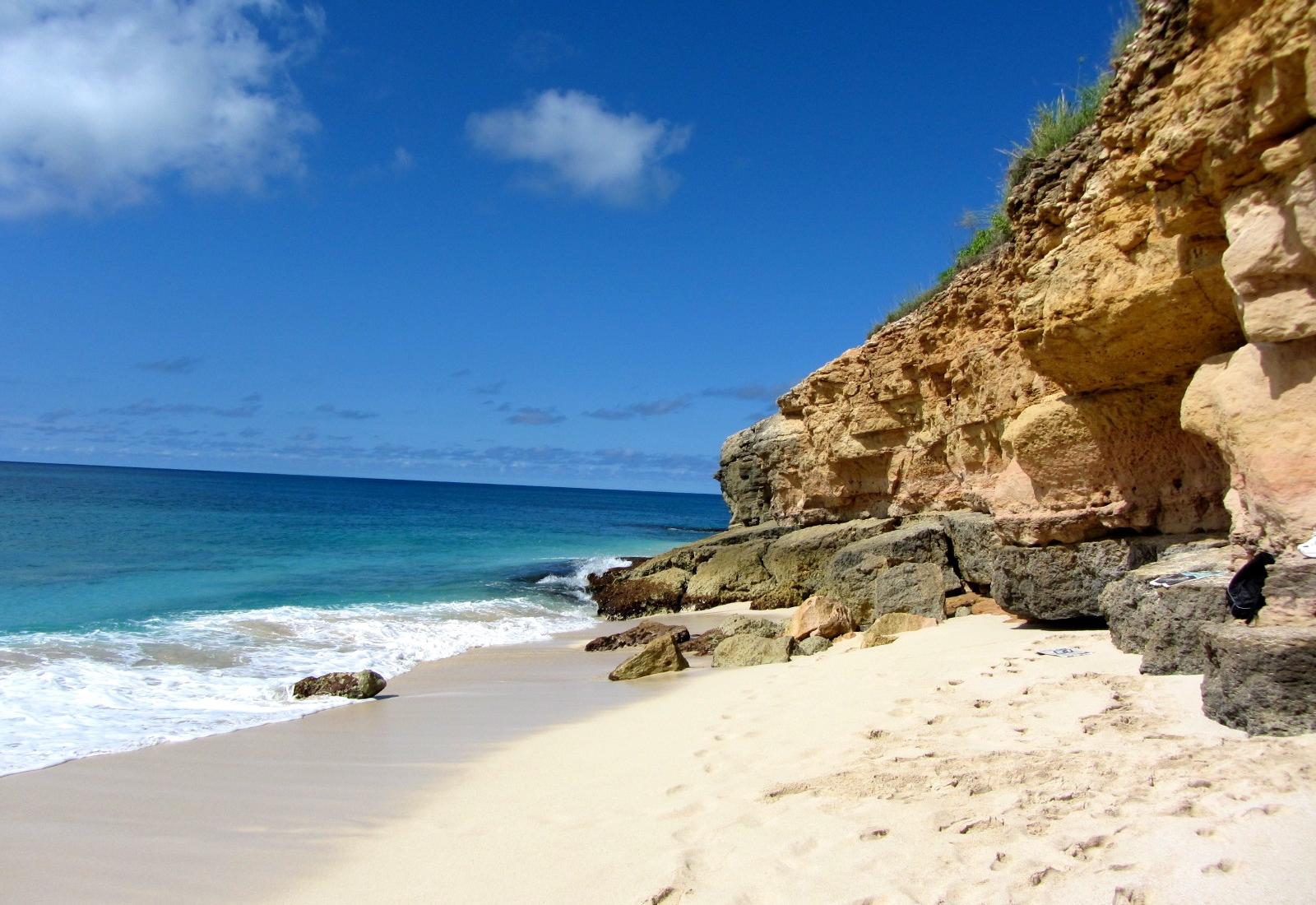 Sandee - Cupecoy Bay Beach