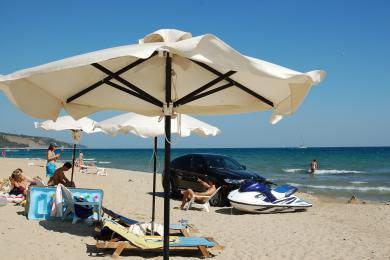 Sandee Elenite Beach