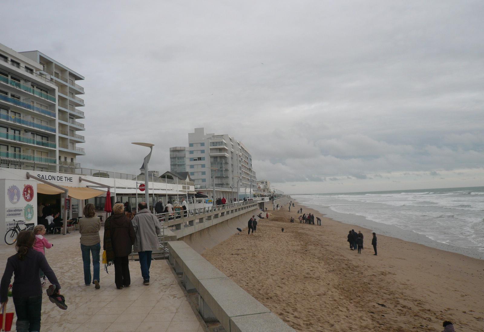 Sandee - Grande Plage De Saint-Gilles-Croix-De-Vie