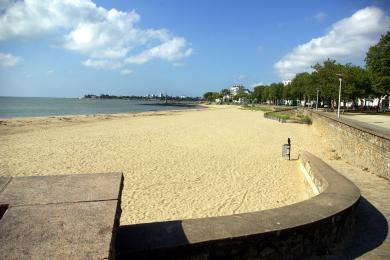 Sandee Grande Plage De Saint-Nazaire Photo