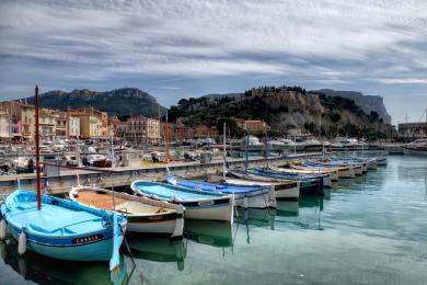 Sandee Plage De Port-Miou Photo