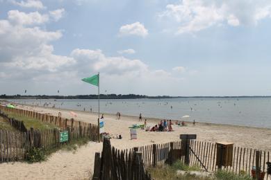 Sandee Plage De Pont Mahe Photo