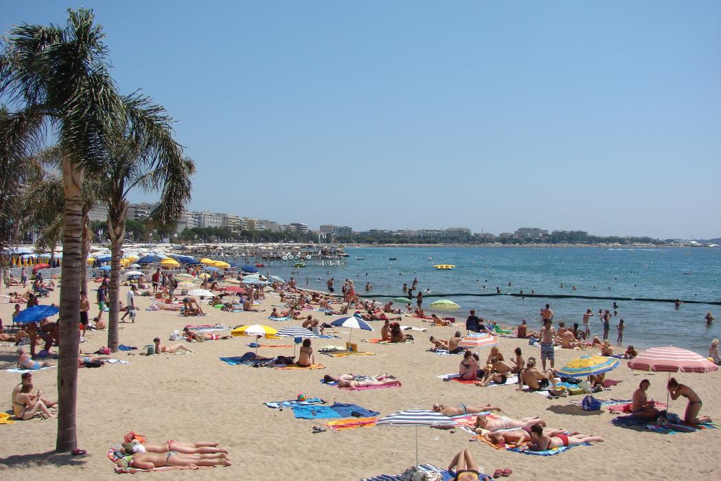 Sandee Plage De La Croisette A Cannes Photo