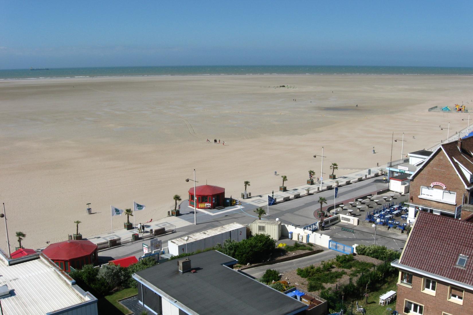 Sandee - Plage De Petit Fort Philippe A Gravelines