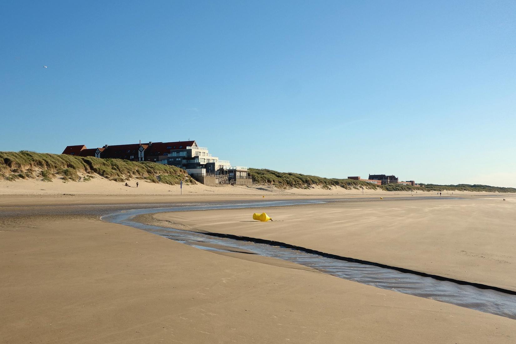 Sandee - Plage De Zuydcoote A Zuydcoote