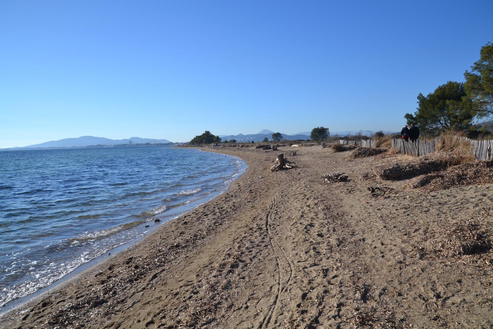 Sandee - HomePage / Six Fours les Plages