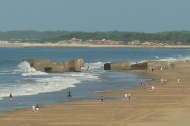 Sandee Grande Cote Beach