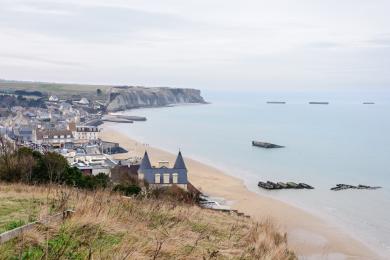 Sandee - Country / Arromanches les Bains