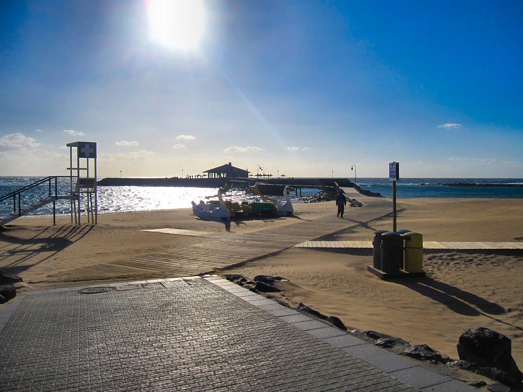 Sandee - Caleta De Fuste / El Castillo