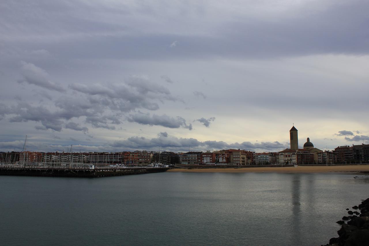 Sandee - Playa De Las Arenas