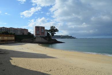 Sandee Playa Loureiro Photo