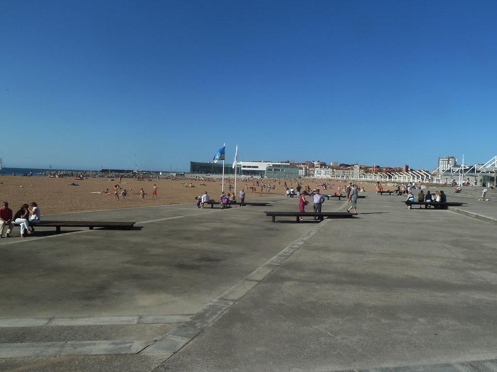 Sandee - Playa De Poniente