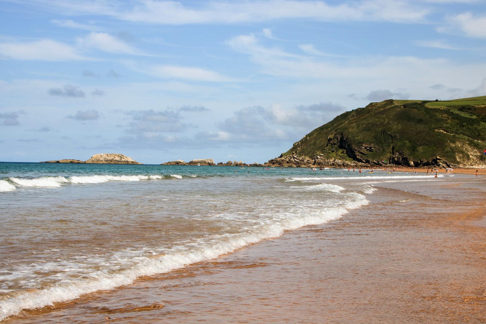 Sandee - Playa Zarautz