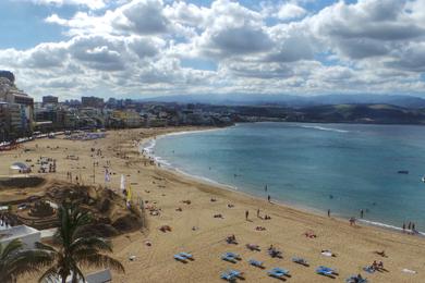 Sandee - Playa De Las Canteras